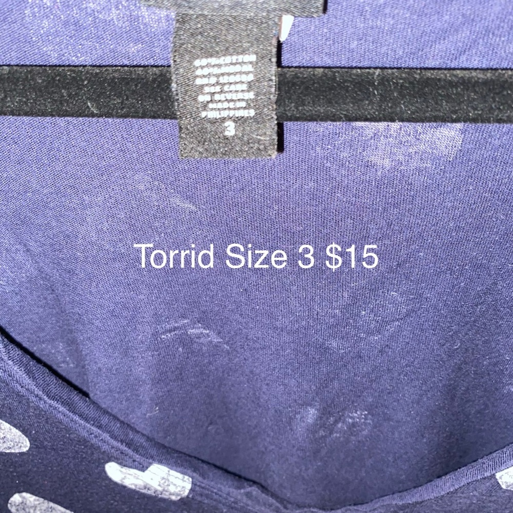 Torrid Blue Heart Top Size 3 - Picture 3 of 3
